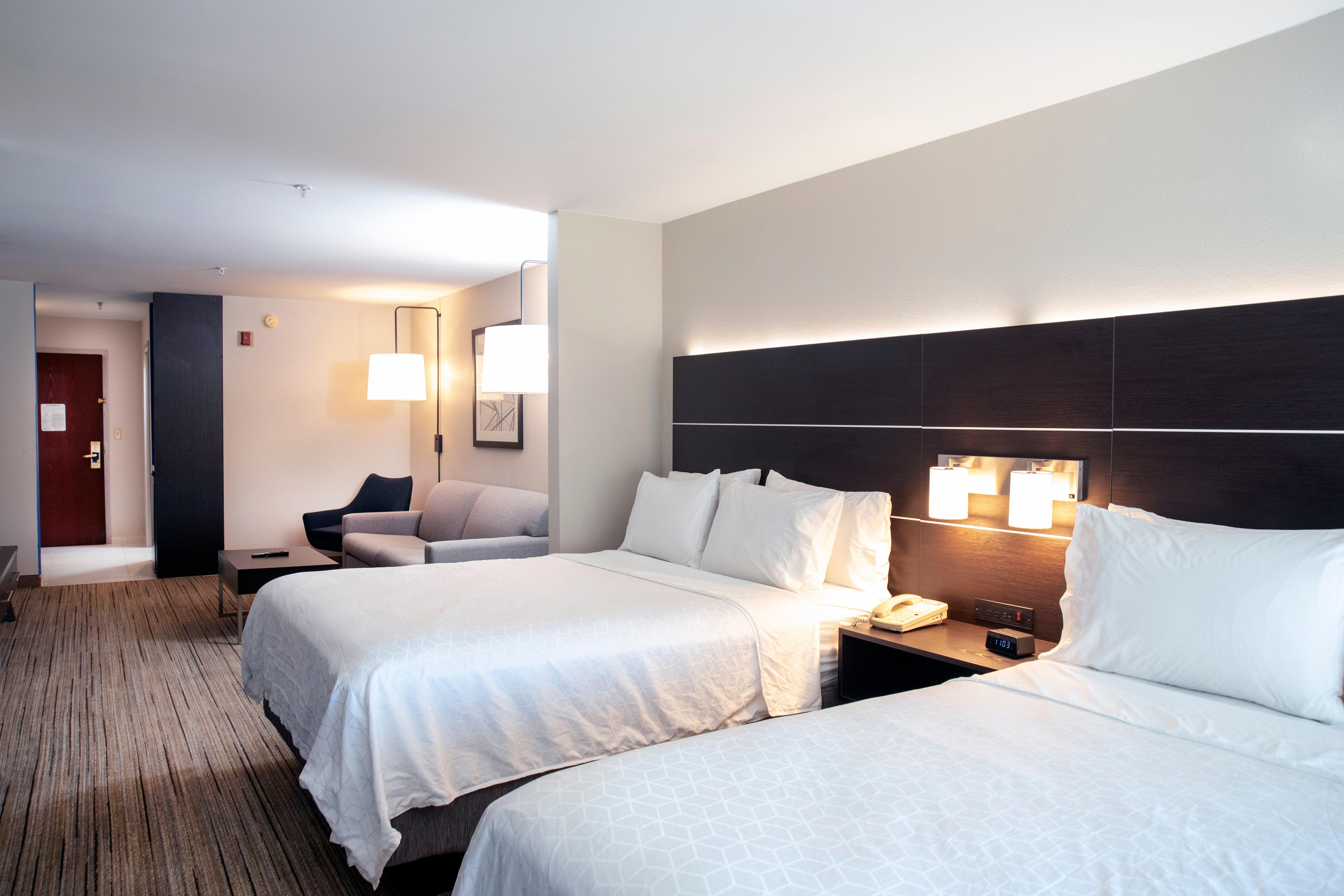 Holiday Inn Express Hotel & Suites Chester By Ihg Eksteriør bilde