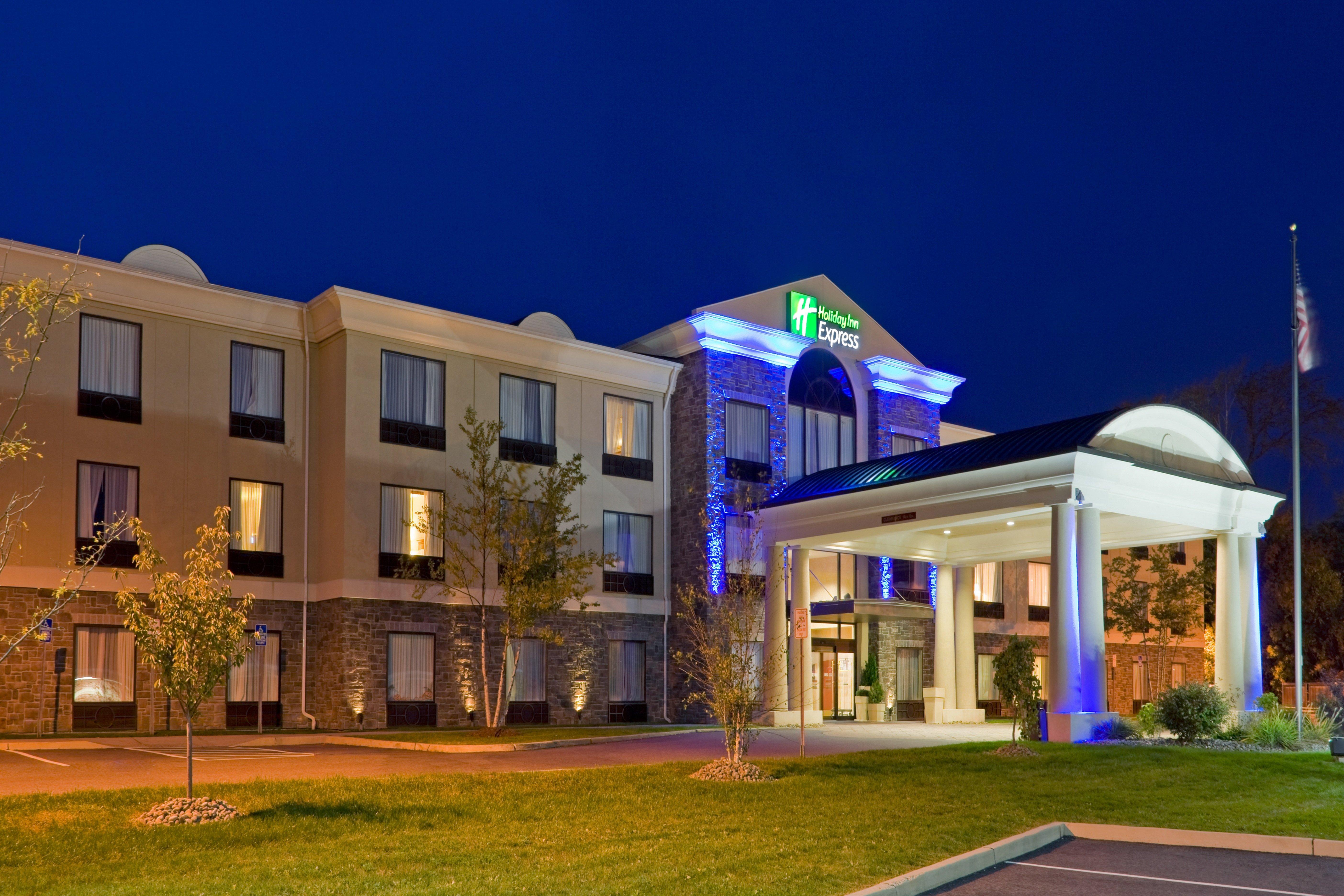 Holiday Inn Express Hotel & Suites Chester By Ihg Eksteriør bilde